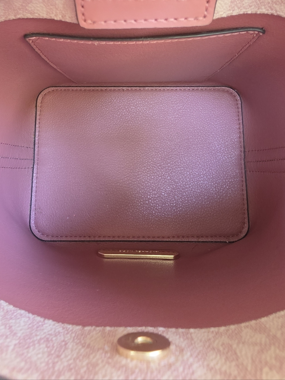 Michael Kors Kimberly Small Logo Pink Bucket Crossbody - Picture 5 of 7